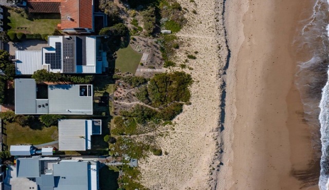 Luxury absolute beachfront home