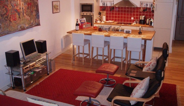 Luxury Accommodation for Four in the Heart of Burgundy's Cote d'Or Wine Region