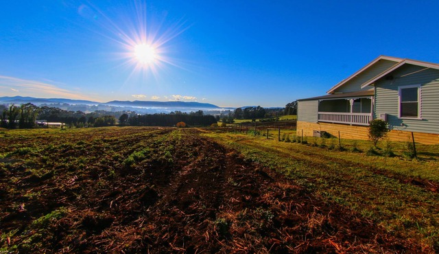 Luxury Accommodation for Couples, Families and Groups