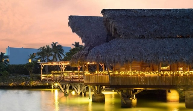 Luxury Accommodation for Groups | 2 Units | Spacious & Modern