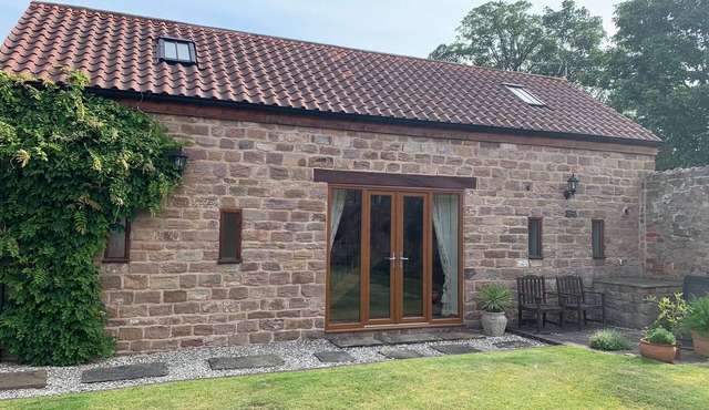 Luxury accommodation in the old village of Aston