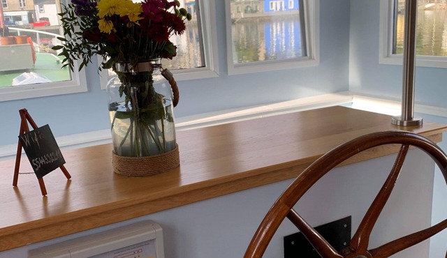 Luxury accommodation on the Quayside in centre of Tarbert