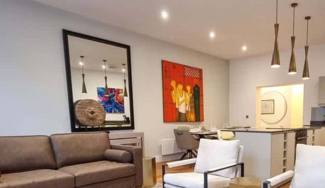 Luxury Altrincham Flat by City SuperHost