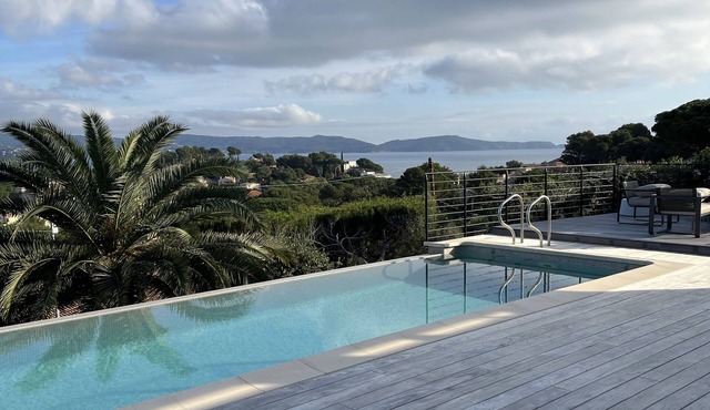 Luxury and Modern villa with magnificent sea view & Gulf of Saint Tropez