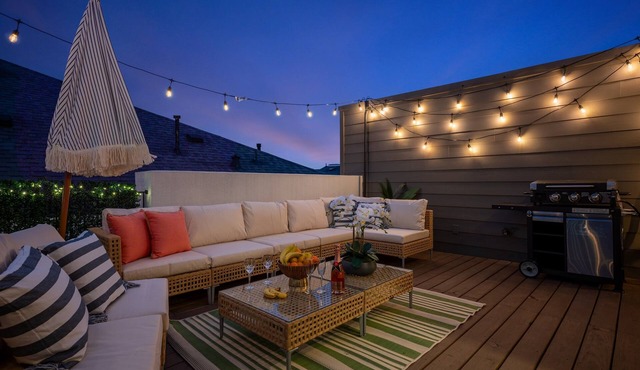 Luxury and Spacious 4BR | Rooftop Oasis + Garage