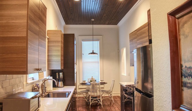 Luxury Antique Gem in Historic Downtown Ocala/WEC/HITS