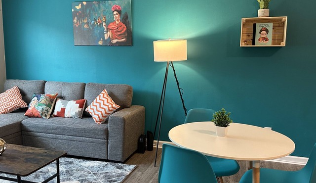 Luxury Apartament near University/1B1BDowntown/Pool