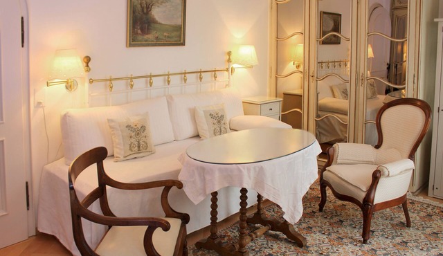 Luxury apartment "MAGNOLIE " Castagnola-near lake ,aircond., park, lakeview