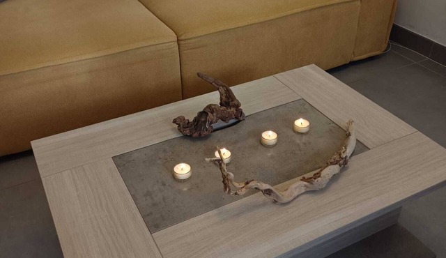 Luxury apartment 100m2, sleeps 5, 4 km from Lake Annecy.