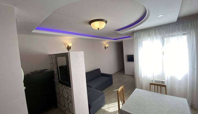 Luxury Apartment, 400m from the train station-BCN