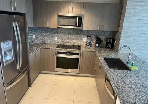 Luxury Apartment in Downtown Doral