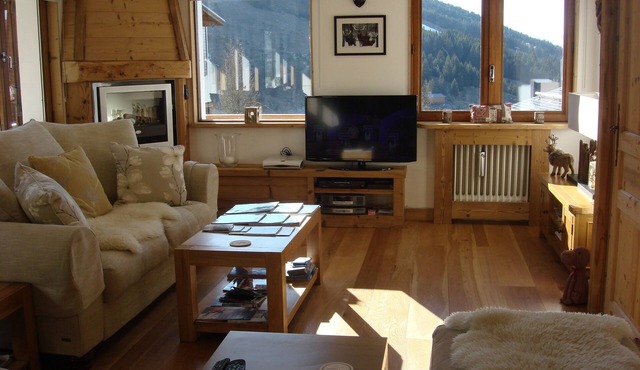 Luxury Apartment In Courchevel Moriond, 1650, Savoie France