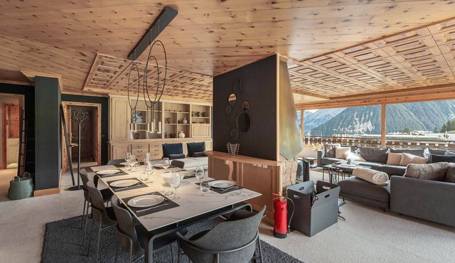 Luxury apartment in Courchevel 1850, 3 suites, 7 pers, 180 sqm, central