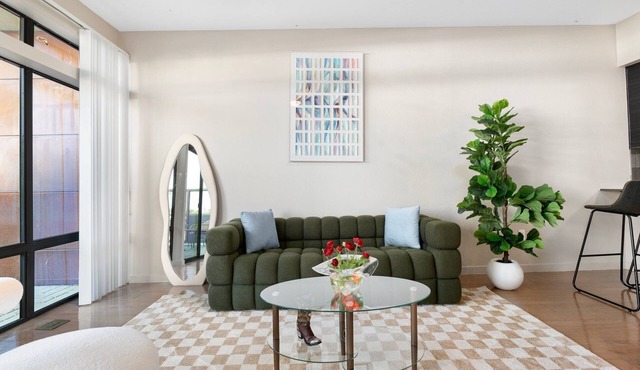 Luxury apartment in Roosevelt Row Art District - 5 min from Sky Harbor Airport