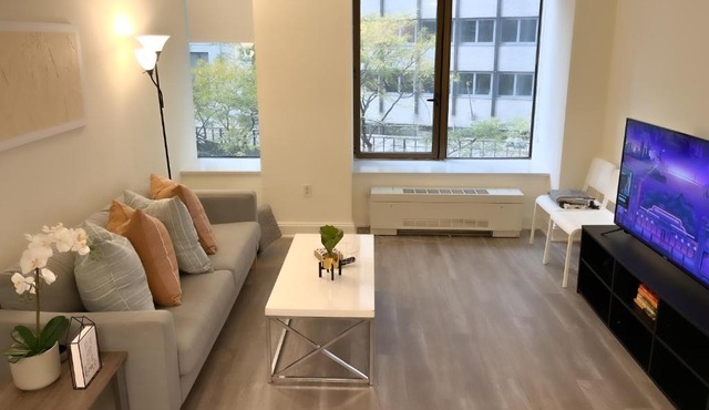 Luxury Apartment Near NYC Stock Exchange