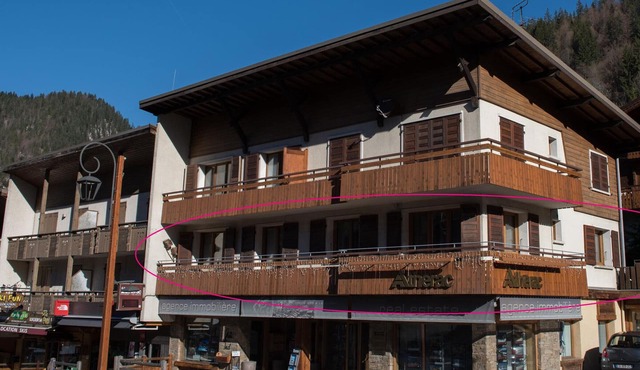 Luxury Apartment, Prime Location, Ski-in/Ski-out, Heart of La Clusaz