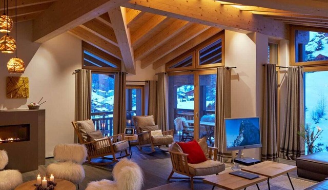 Luxury Apartment rental for 10 people with View in Zermatt center with wellness spa