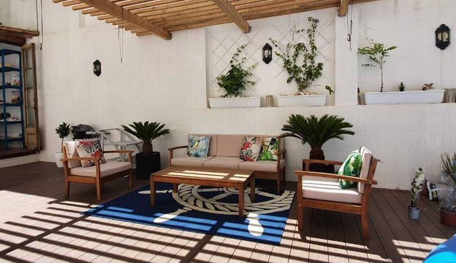 Luxury apartment right in the heart of Barcelona with an oasis like terrasse.