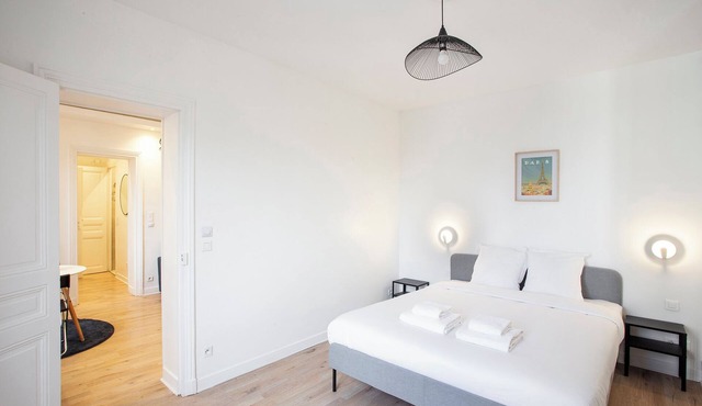 LUXURY APARTMENT SAINT MANDÉ