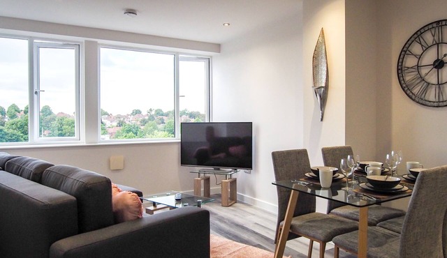 Luxury Apartment SOLIHULL, JLR, NEC & AIRPORT