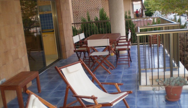 Luxury apartment. WIFI near the beach with 30m terrace, air conditioning