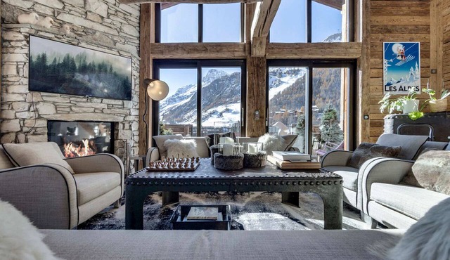 Luxury apartment with jacuzzi, terrace and fireplace - 10 people in Val-d'Isère