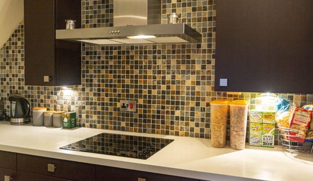 Luxury Apt No. 2 - One Bed Apartment