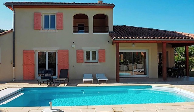 Luxury Ardeche Villa | Villa Alize | 5 Bedrooms | Private Pool