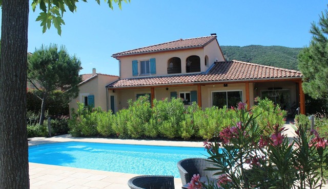 Luxury Ardeche Villa | Villa Merle | 4 Bedrooms | Private Pool