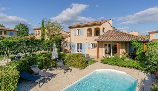 Luxury Ardeche Villa | Villa Saronno | 4 Bedrooms | Private Pool
