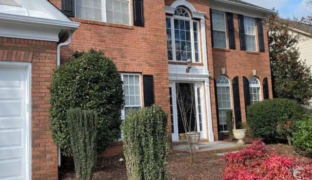 Luxury Atlanta Home walk to Battery Braves Stadium