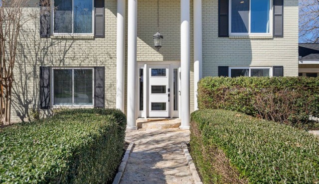 Luxury Austin Retreat w/Pool, Games, Sleeps 12