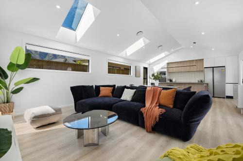 Luxury Away - Remarkable Retreat