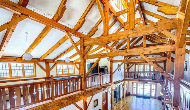 Luxury Barn & Guesthouse at Blue Forest Farm - 360+ acres