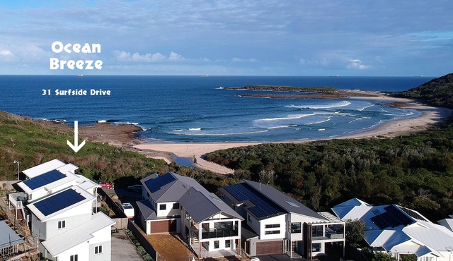 Luxury beachside apartment in heritage village