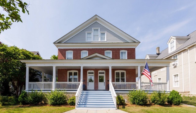 Luxury Beach Getaway in Cape Charles