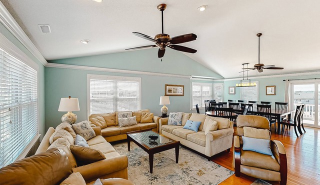 Luxury beach home w/private pool and hot tub, cabana, elevator, & beach access