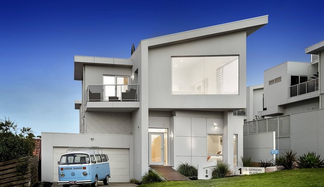 Luxury Beach House Holiday