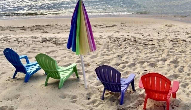 Luxury Beach House, Sandy Beach, Family Friendly, Spacious