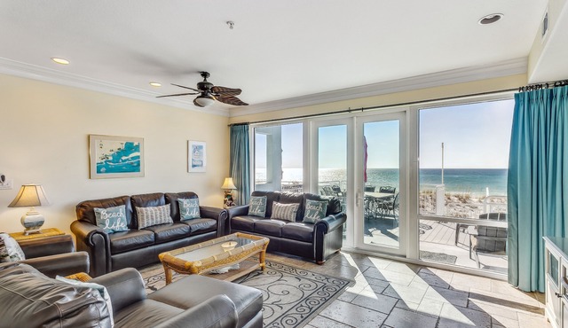 Luxury beachfront 4 bedroom/3 bathroom townhouse