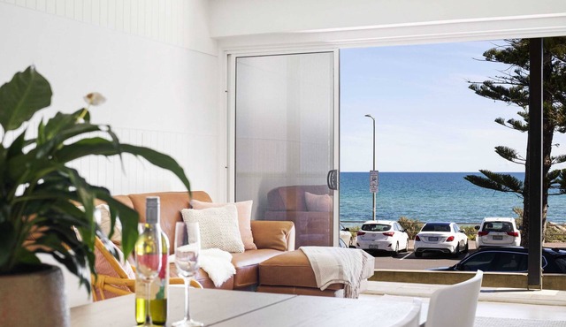 Luxury Beachfront Retreat | Henley Beach Esplanade