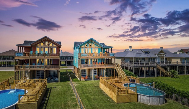 Luxury Beachfront Escape | 2 Homes, Pools & Hot Tubs