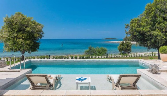 Luxury Beachfront Villa Porto Bus by Interhome
