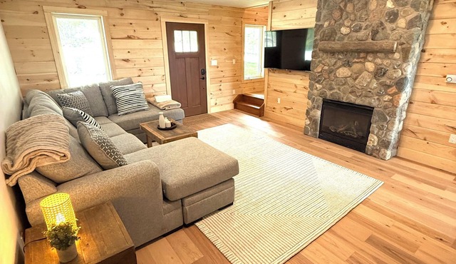 Luxury Beachfront Villa on Cleveland Beach - Brand New Home and Listing