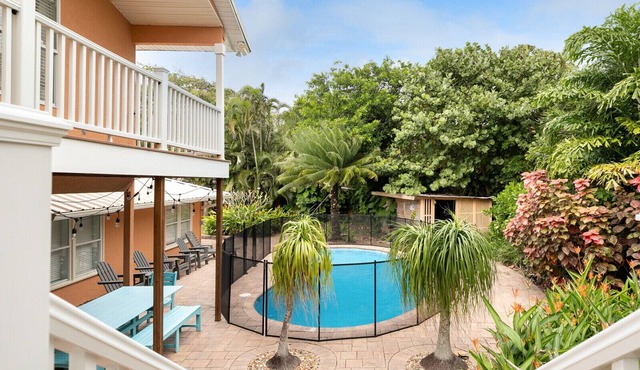Luxury Beachside OASIS with Private Pool - Steps to private beach & restaurants
