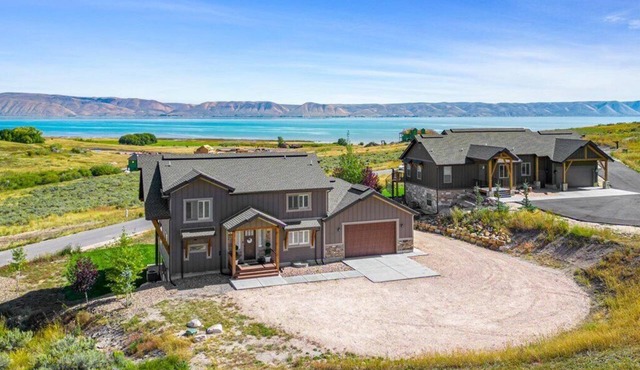 Luxury Bear Lake Home with Beach and Pool Access – Sleeps 30