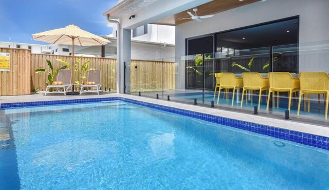 Luxury Bokarina Beachhouse