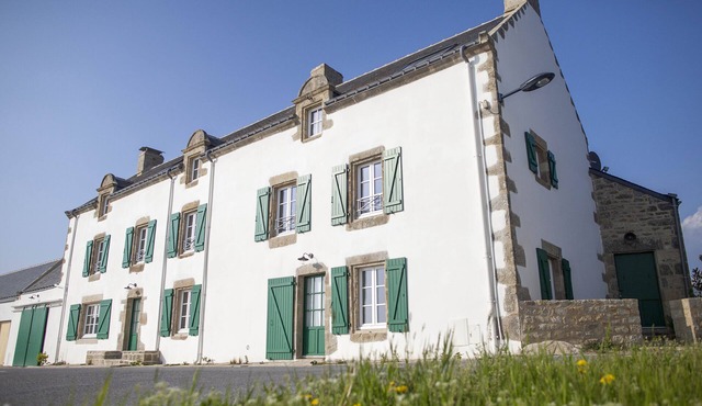 Luxury Breton house by the sea for 6 guests.