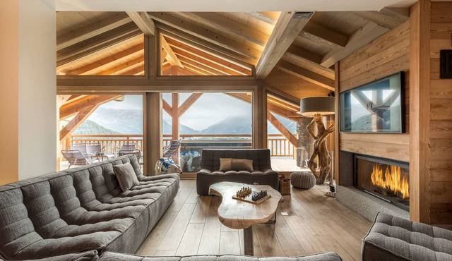 LUXURY CHALET WITH SPA