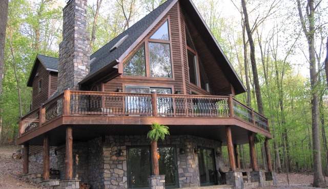Luxury Cabin Nestled In The Beautiful Blue Ridge Mountains